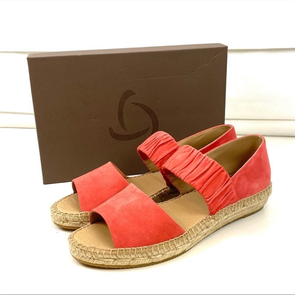 NWOT Kanna Espadrilles
